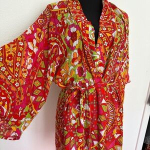 Josie Natori Kimono Robe. Size small